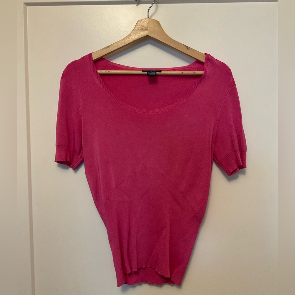 Ann Taylor Sz S Pink Scoop Neck 1/2 Short Sleeve Shirt Top Form Fitting Sweater
